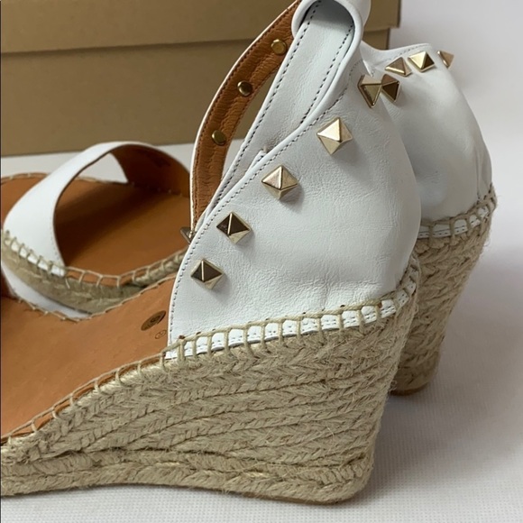 Maypol Anthro white leather studded espadrille wedges - Picture 6 of 8